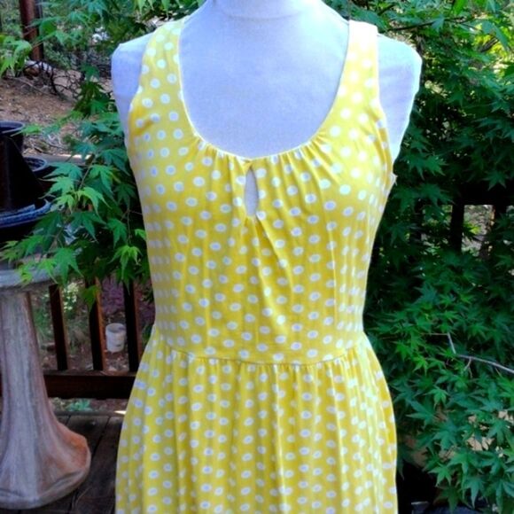 Hanna Andersson Yellow Polka Dot Dress - Picture 2 of 11